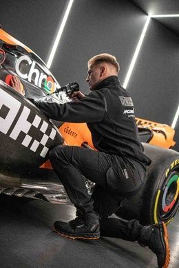 Взуття робоче TRACTION McLaren F1 Team DeWALT DXFWMC50339-126-08