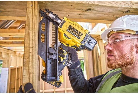 Пістолет цвяхозабивний акумуляторний безщітковий DeWALT DCN930P2