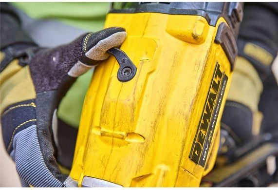 Пістолет цвяхозабивний акумуляторний безщітковий DeWALT DCN930P2