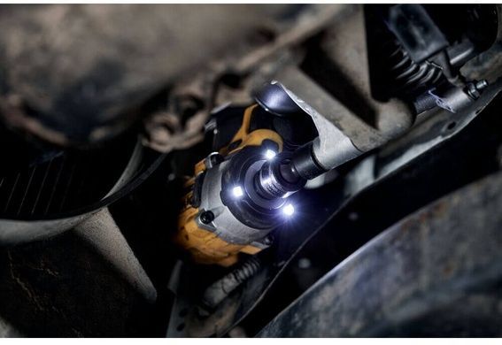 Гайкокрут ударний акумуляторний безщітковий DeWALT DCF922NT