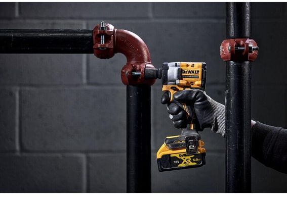 Гайкокрут ударний акумуляторний безщітковий DeWALT DCF923N