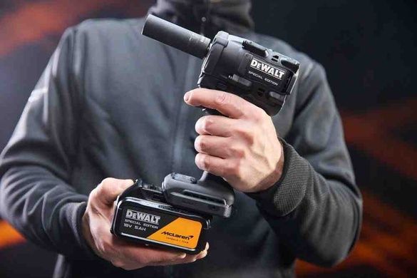 Гайкокрут ударний акумуляторний безщітковий McLaren F1 TEAM SPECIAL EDITION DeWALT DCF92MP2T